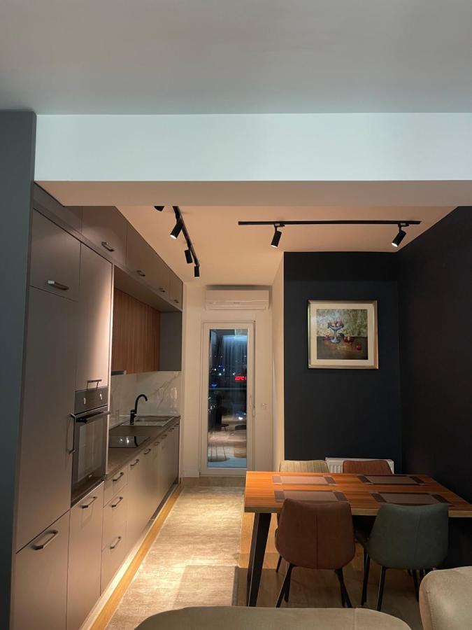 פרישטינה Daf Apartaments מראה חיצוני תמונה
